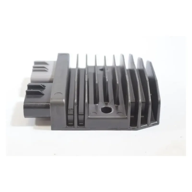 Regulateur charge batterie YAMAHA MT07 700 2021 - 2024