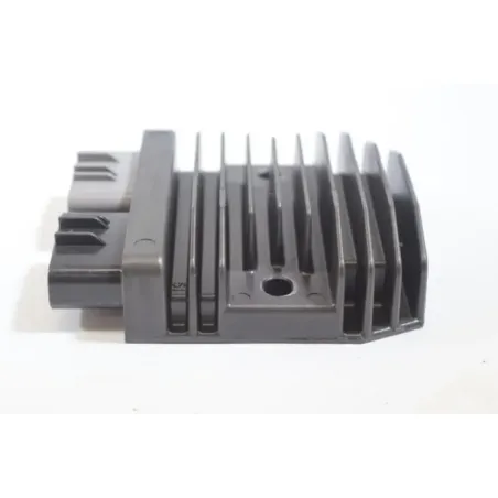 Regulateur charge batterie YAMAHA MT07 700 2021 - 2024