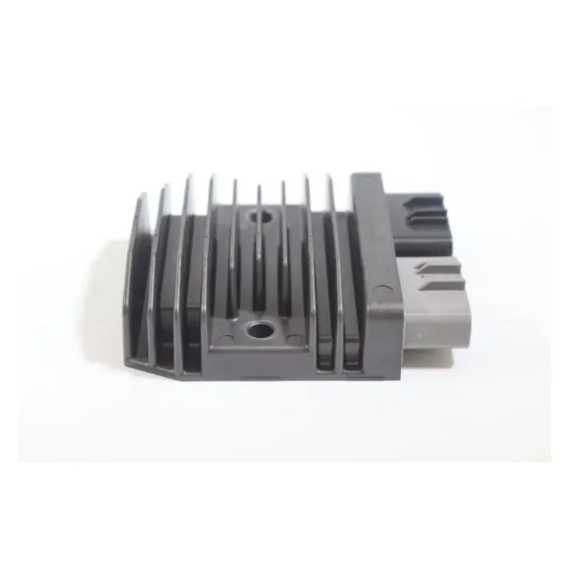 Regulateur charge batterie YAMAHA MT07 700 2021 - 2024