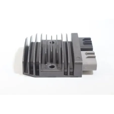 Regulateur charge batterie YAMAHA MT07 700 2021 - 2024