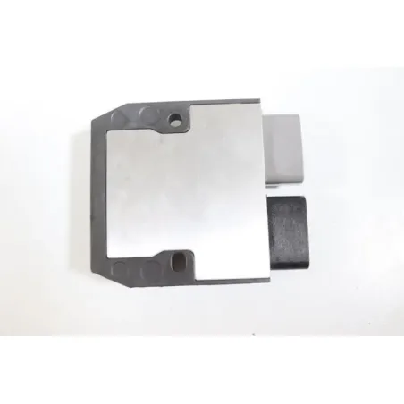 Regulateur charge batterie YAMAHA MT07 700 2021 - 2024