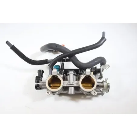 Rampe d'injection YAMAHA MT07 700 2021 - 2024