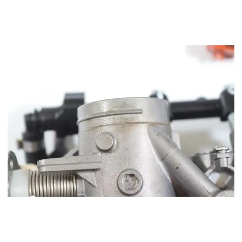 Rampe d'injection YAMAHA MT07 700 2021 - 2024