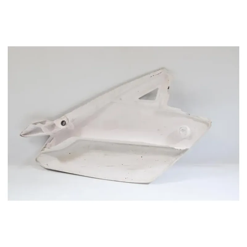 Coque arriere gauche RIEJU MRT 50 2013 - 2017