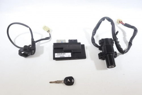 Jeu de serrure contacteur a cle code HONDA 1300 PAN EUROPEAN ST 2008 - 2017
