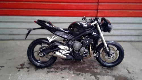 TRIUMPH STREET TRIPLE 765