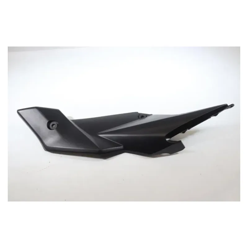 Demi flanc selle gauche SUZUKI GSR 750 2011 - 2016