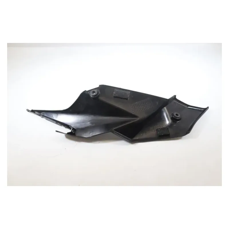 Demi flanc selle gauche SUZUKI GSR 750 2011 - 2016