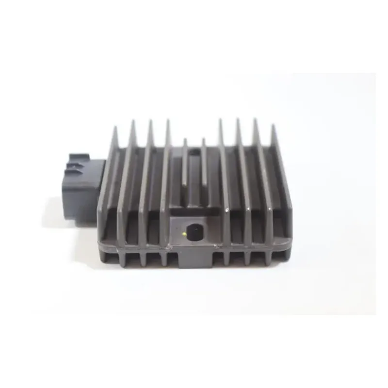 Regulateur charge batterie MV AGUSTA F3 675 2011 - 2020