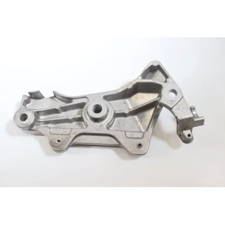 Support moteur droit HONDA CB 600 F HORNET 1998 - 2002