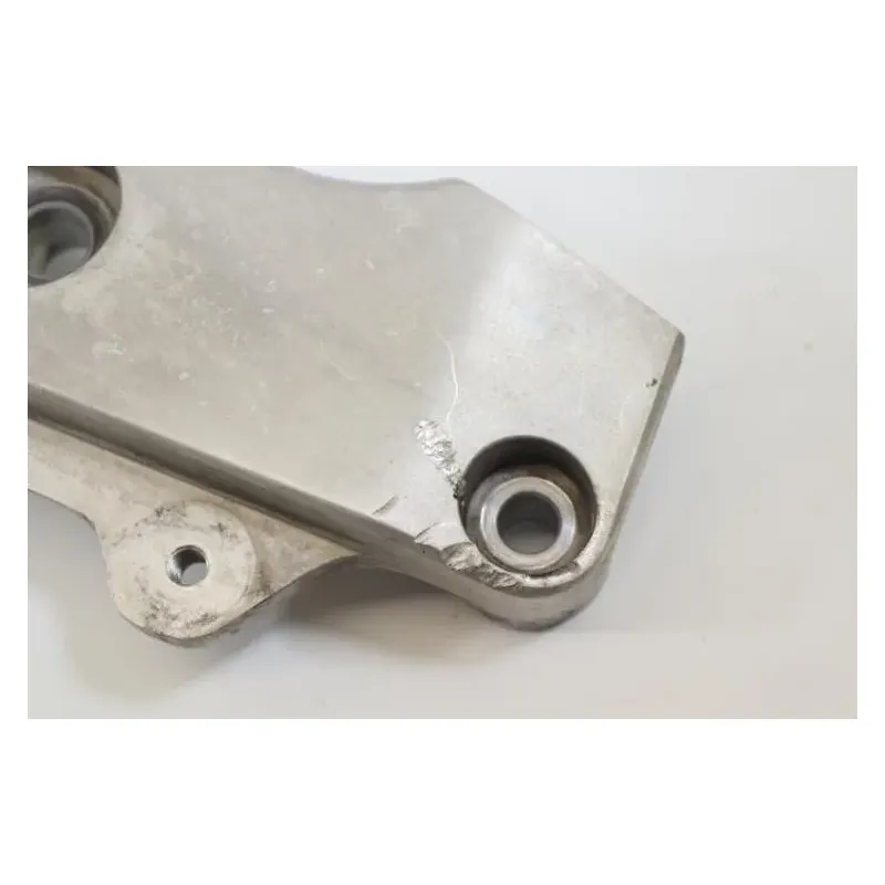 Support moteur droit HONDA CB 600 F HORNET 1998 - 2002