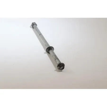 Axe de roue arriere HONDA CM 125 1982 - 2000