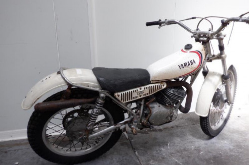 YAMAHA 175 TY