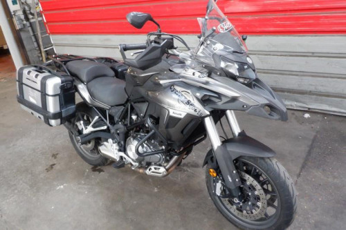 BENELLI 502 TRK