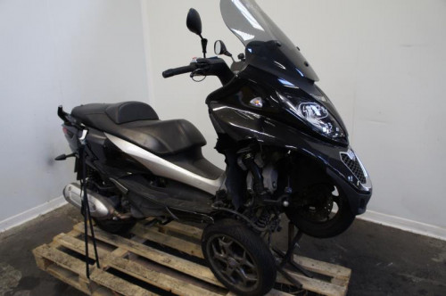 PIAGGIO MP3 300 LT