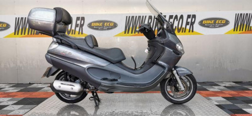 PIAGGIO X9 250