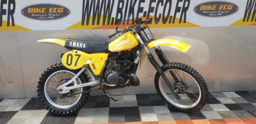 YAMAHA YZ 250