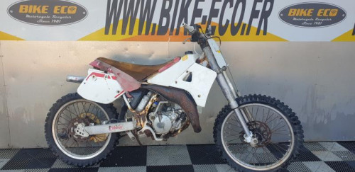 YAMAHA YZ 125
