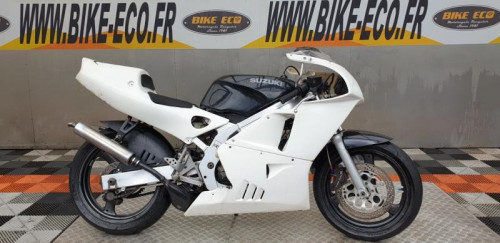 SUZUKI RGV 250 PISTE