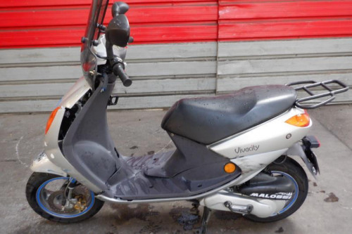 PEUGEOT 125 VIVACITY
