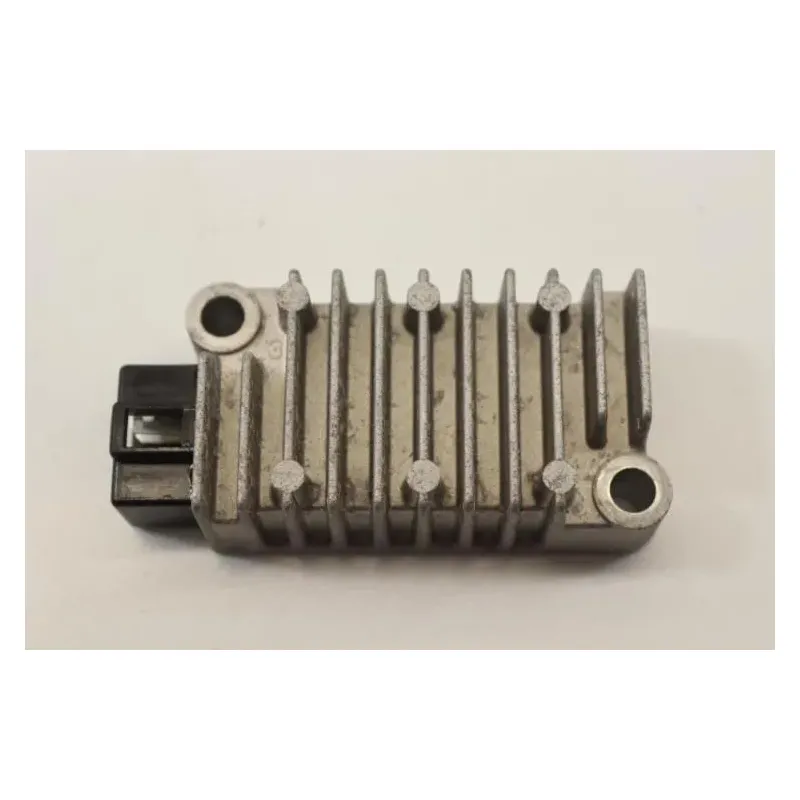 Regulateur charge batterie YAMAHA YZF 125 R 2014 - 2018