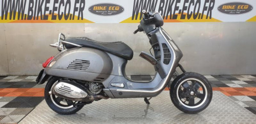 PIAGGIO GTS 300 VESPA