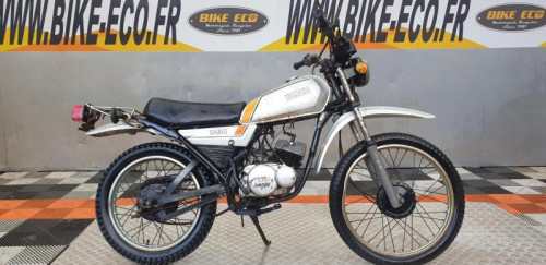 YAMAHA MR 50