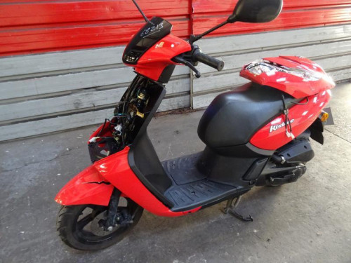 PEUGEOT 50 KISBEE