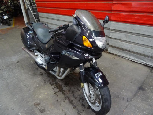 HONDA 650 NTV