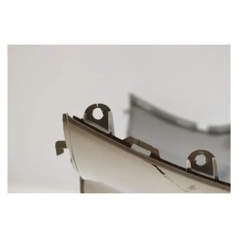 Cache carenage centrale marche pieds plancher SYM FIDDLE III 125 2014 - 2016