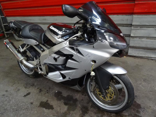 KAWASAKI 600 NINJA