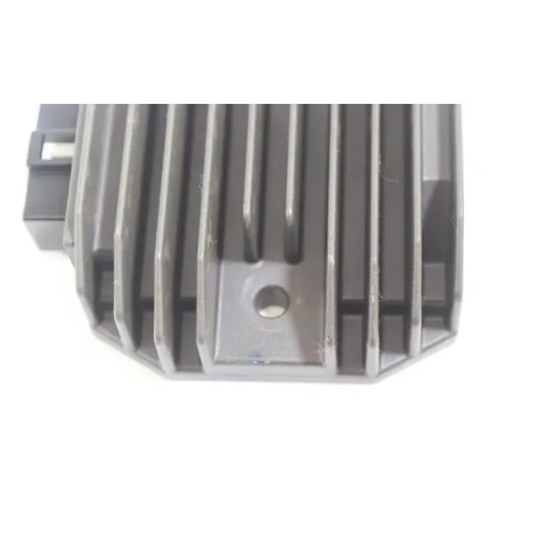 Regulateur charge batterie YAMAHA XP 530 TMAX ABS 2012 - 2014