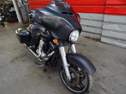 HARLEY DAVIDSON 1690 STREET GLIDE STREET GLIDE SPECIALE