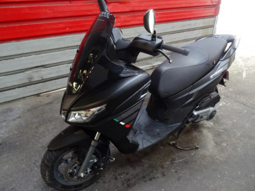APRILIA 50 SXR