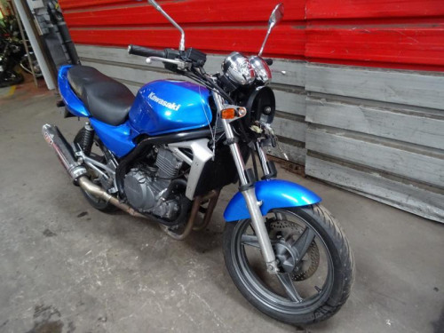 KAWASAKI ER-5 500
