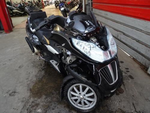 PIAGGIO 400 MP3