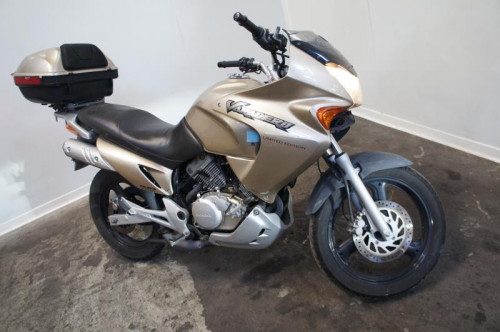 HONDA 125 VARADERO 125
