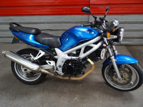 SUZUKI 650 SV