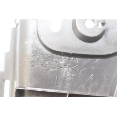 Plancher marche pied gauche SUZUKI UH 400 BURGMAN 1999 - 2002