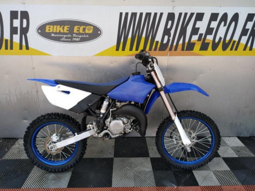 YAMAHA YZ 85