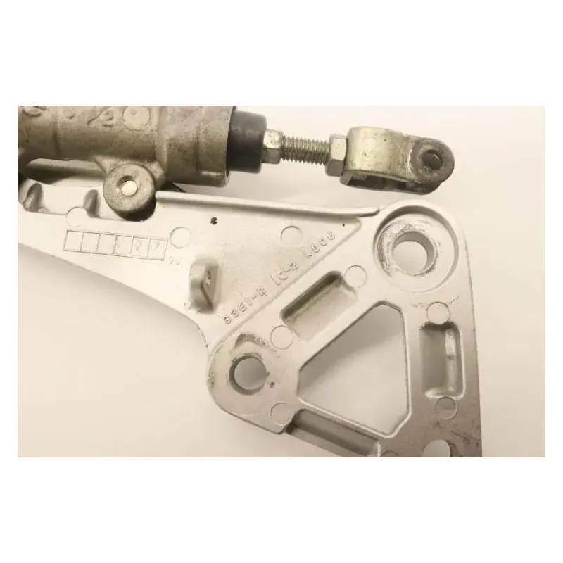 Platine avant droite SUZUKI GSXR 600 1998 - 2000