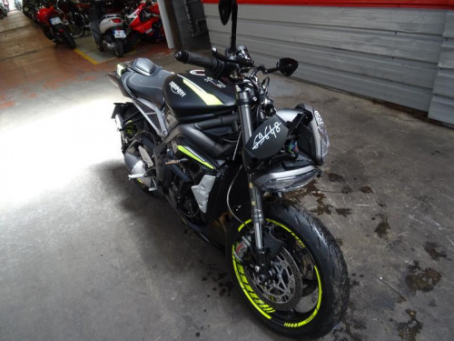 TRIUMPH 765 STREET TRIPLE RS