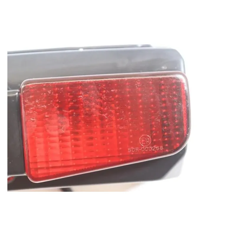 Feu arriere YAMAHA FZS 600 FAZER 1998 - 2001