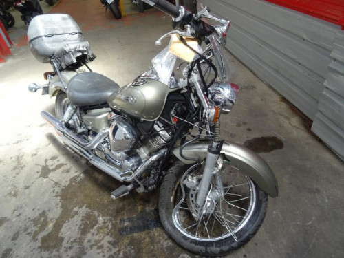 YAMAHA 125 DRAGSTAR