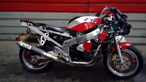 KAWASAKI 750 ZX
