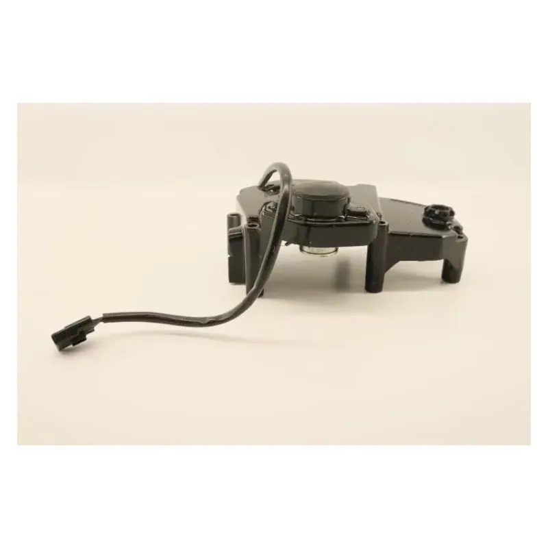 Carter pignon de sortie de boite SUZUKI GSXR 600 1998 - 2000
