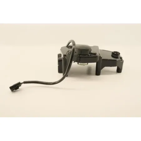 Carter pignon de sortie de boite SUZUKI GSXR 600 1998 - 2000