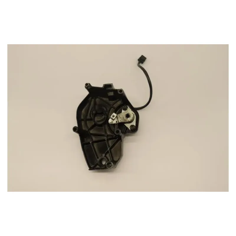 Carter pignon de sortie de boite SUZUKI GSXR 600 1998 - 2000