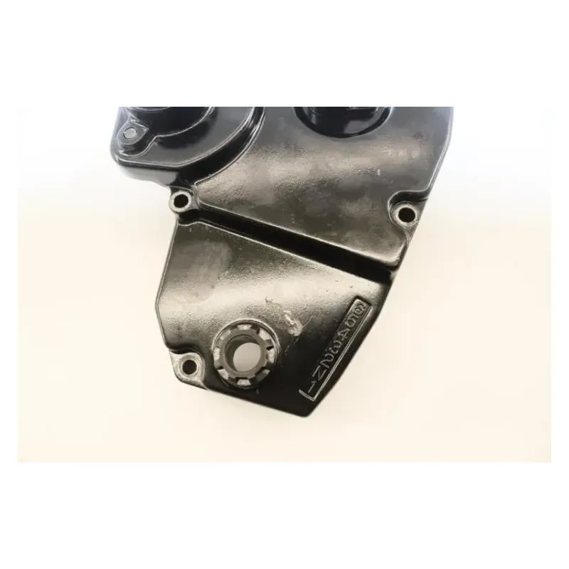 Carter pignon de sortie de boite SUZUKI GSXR 600 1998 - 2000