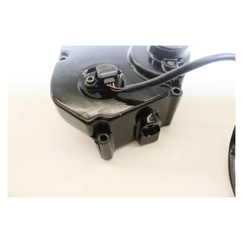 Carter pignon de sortie de boite SUZUKI GSXR 600 1998 - 2000